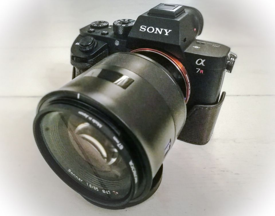 Sony A7rII+Selens half-case